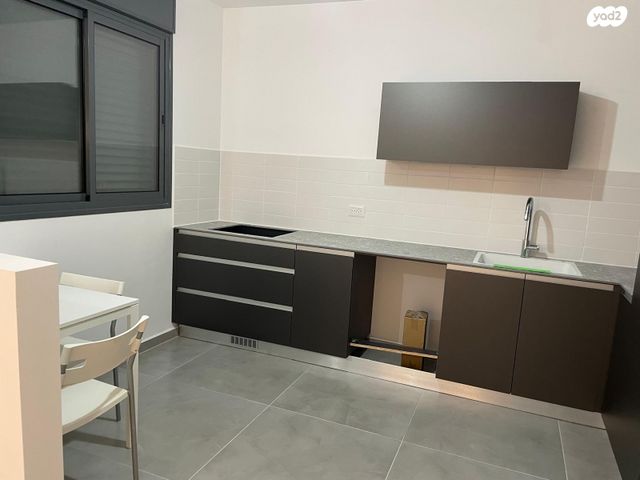 דירה, שדרות לכיש 111, כרמי גת, קרית גת