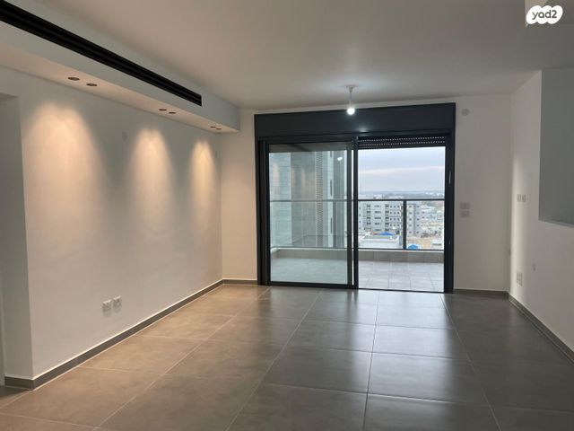 דירה, שדרות לכיש 111, כרמי גת, קרית גת