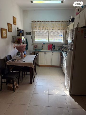 דירה, רש"י 3, הדר עליון, חיפה