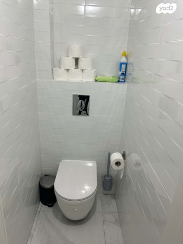 דירה, שדרות חיים וייצמן 105, צפון מערב מרכז העיר, נתניה