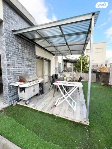 דו משפחתי, ישפה 29, רובע 10 חן, קצרין