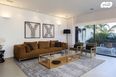 שרה לוי תנאי 25