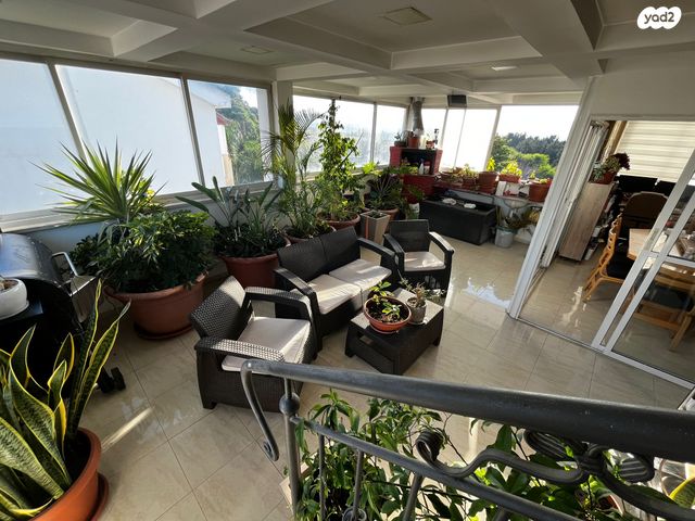 גג/ פנטהאוז, צבי הרר 3, גבעת רם, קרית אתא