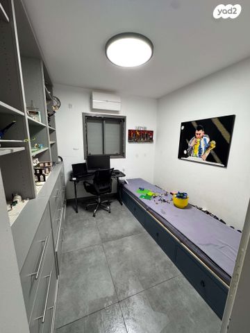 דירה, יפה ירקוני 5, קרית אילון, חולון