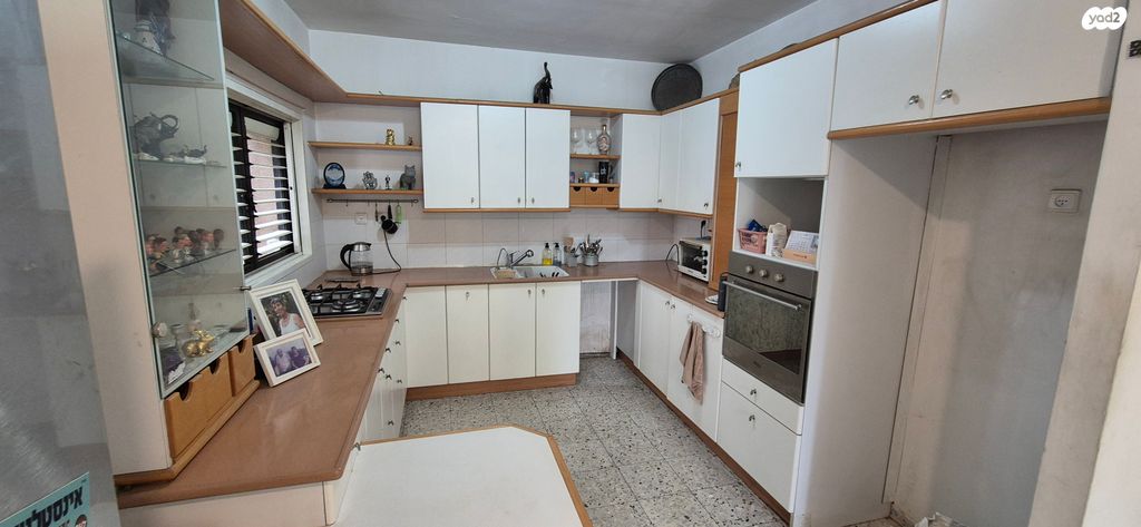 דירה, צפת 5, קרית שרת מערב, חולון