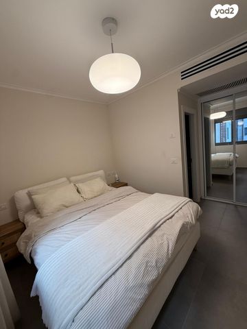 דירה, לוי אשכול 2, גבעתי, רחובות