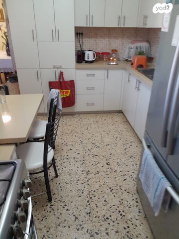 דירה, רקפת 9, דרום מערב ותיק, בת ים