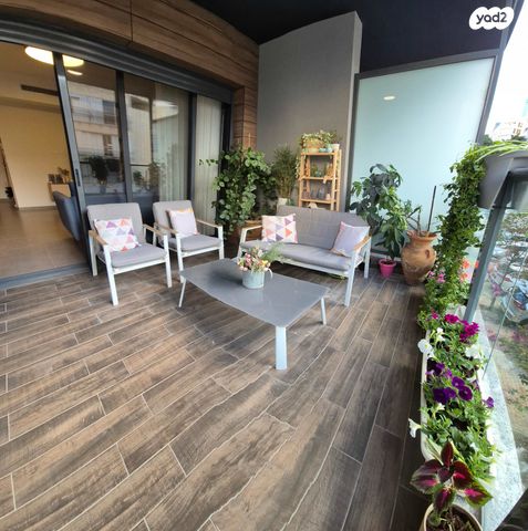 דירה, רחובות הנהר 11, חרוזים, רמת גן