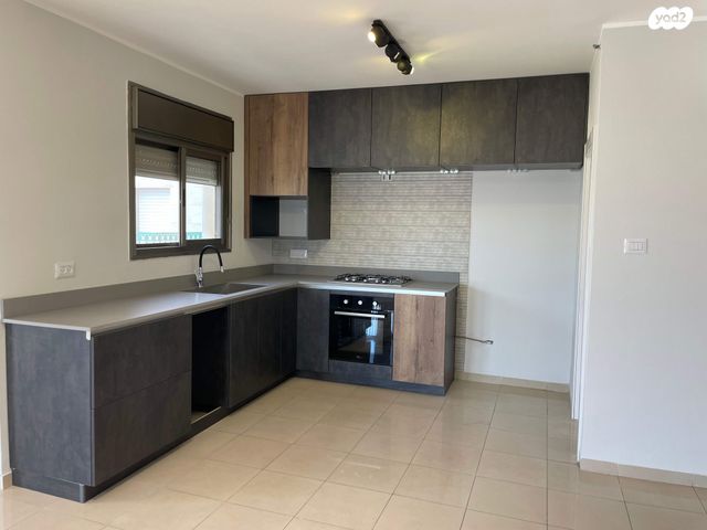 דירה, מנדל זינגר 20, סביוני הכרמל, חיפה