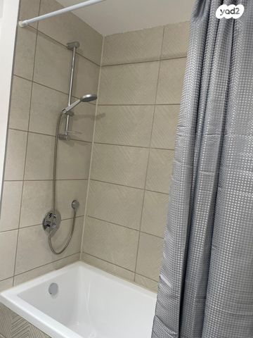 דירה, שדרות לכיש 111, כרמי גת, קרית גת