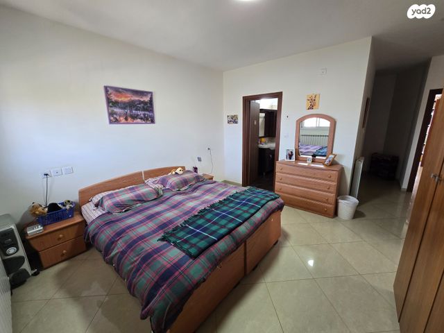 דירה, הרימון 6, קרית יערים, גבעת זאב