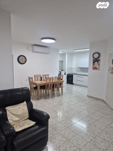 דירה, משה אבן עזרא 24, רובע ה', אשדוד