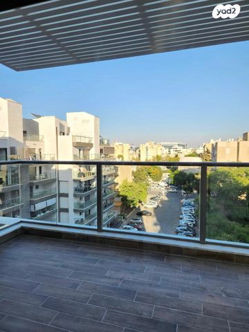 דירה, דקר 12, קרית שרת מערב, חולון