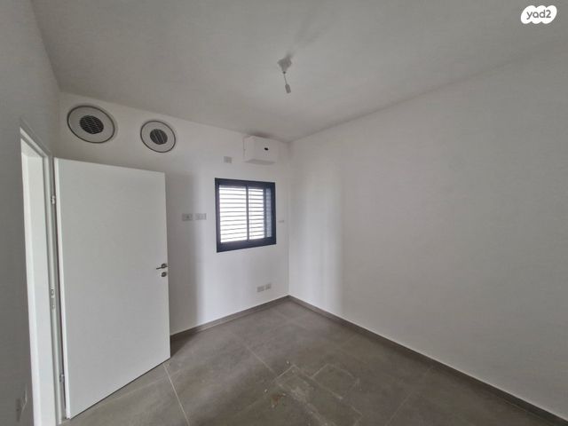 דירה, דניאל 3, ניצנה, בת ים