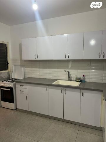 דירה, רא"ל חיים לסקוב 3, היובל, שרונה, רחובות