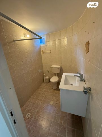 מרתף/ פרטר, רבנו וידל הצרפתי 6, רובע ט', אשדוד