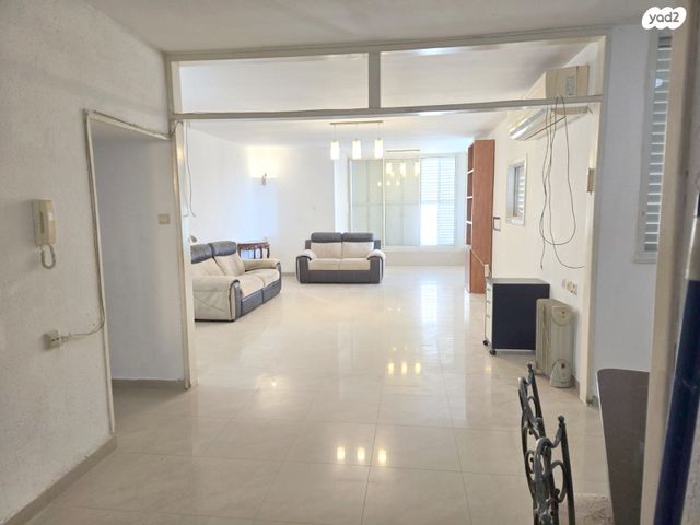 אהרון אייזנברג 11