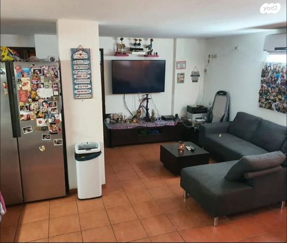 יחידת דיור, האורן 403, ברקן, ברקן