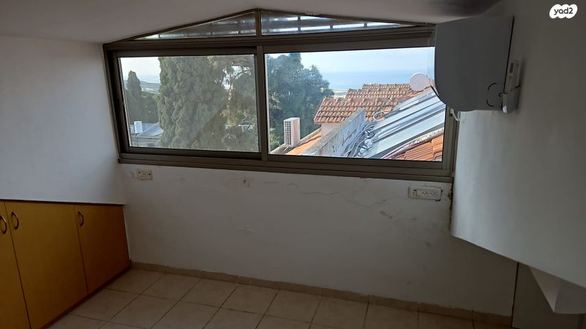 דירה, יאנוש קורצ'אק 7, אחוזה, חיפה