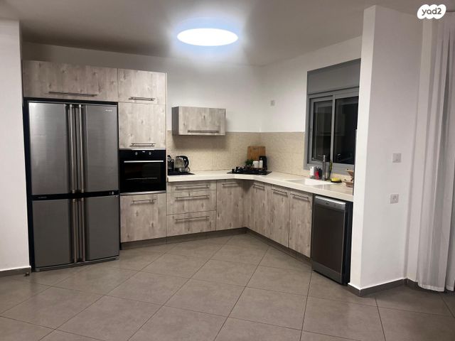 שדרות הערים התאומות 28