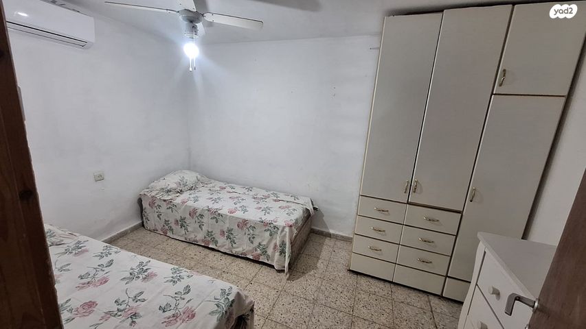 דירה, הרב ש"י זווין 43, נווה יעקב, ירושלים