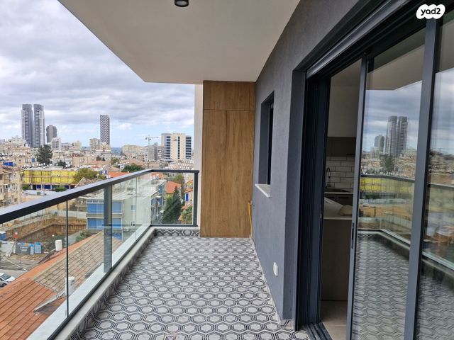 דירה, דניאל 3, ניצנה, בת ים