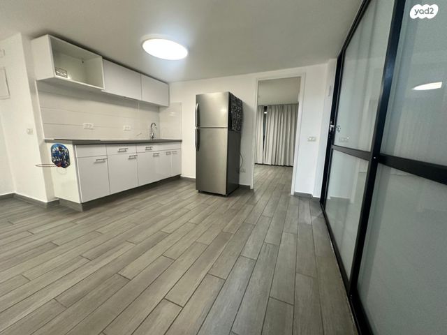 יחידת דיור, שלום שבזי 6, פרדסיה