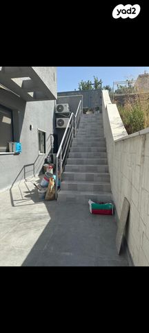 דירת גן, הנביאים 101, שיכון ג, טבריה