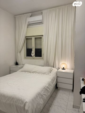 דירה, המלבן 12, הל"ה, גבעתיים