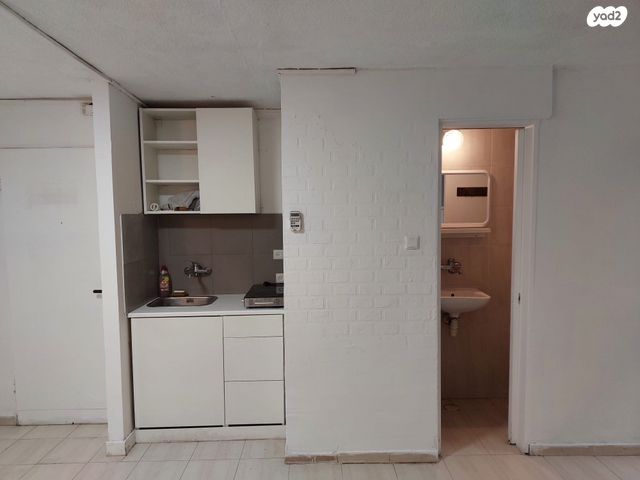 דירה, רמב"ם 29, גבעת הרמבם, גבעתיים