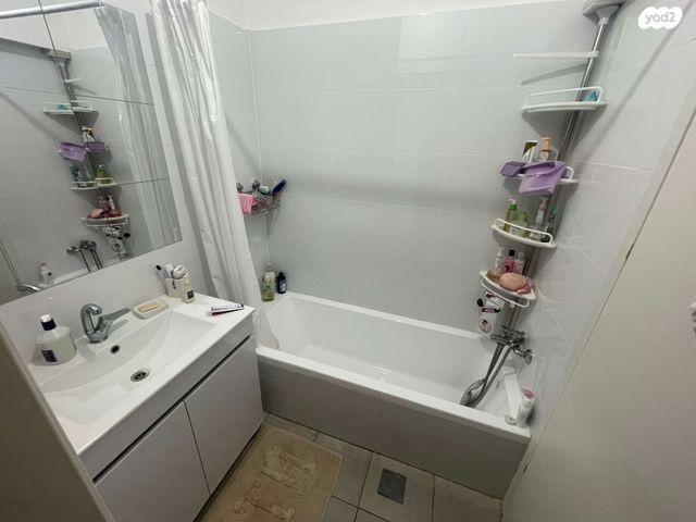 דירה, יחד  18, בצוותא, חריש