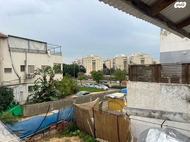 דירה, יוסף טרומפלדור 5, אושיות, רחובות