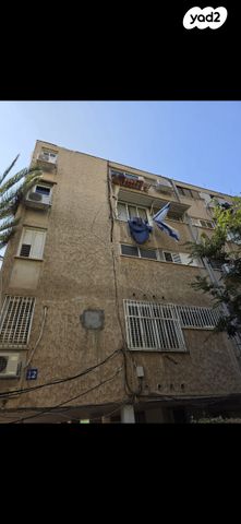 דירה, אח"י דקר 12, נווה שרת, תל אביב יפו