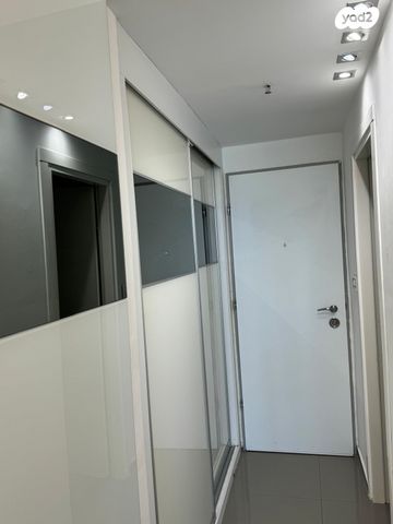 דירה, יוניצמן 21, גלילות, תל אביב יפו