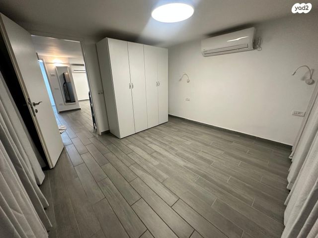 יחידת דיור, שלום שבזי 6, פרדסיה