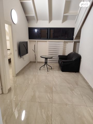 דירה, הרצל 68, רח' הנשיא צפון, חדרה