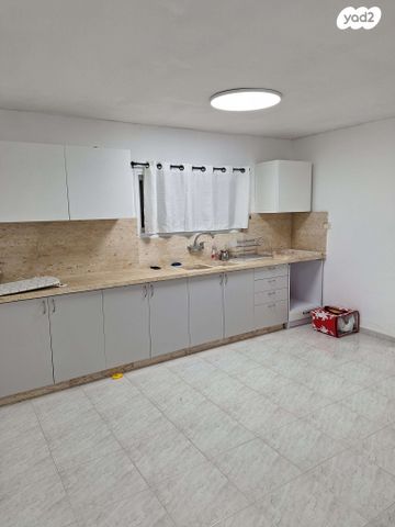 יחידת דיור, גפנים 64, שריגים, שריגים