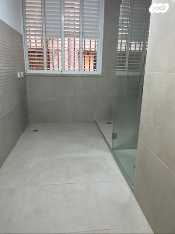 דירה, הדגל העברי 11, כצנלסון, ראשון לציון