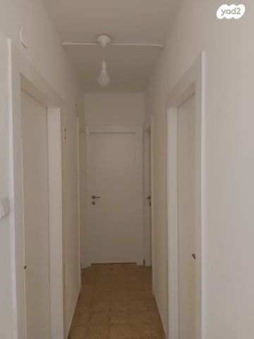 דירה, הרב שאולי 33, רובע ד', אשדוד