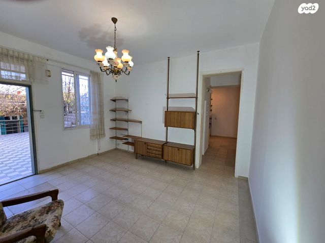 דירת גן, השלום 2, הרצליה, חיפה