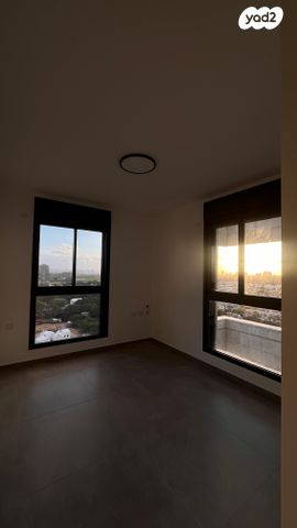 דירה, יונה וולך 7, גרין פארק החדשה, הוד השרון