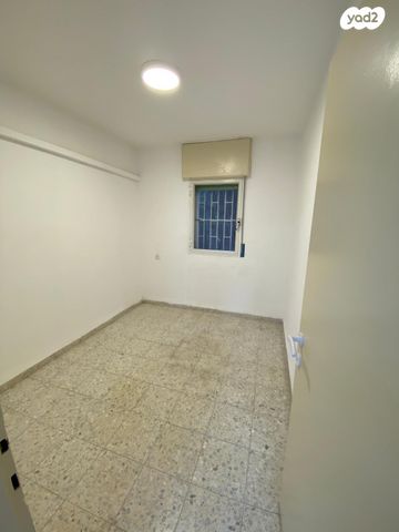 דירה, יהודה בורלא 29, רמות רמז, חיפה