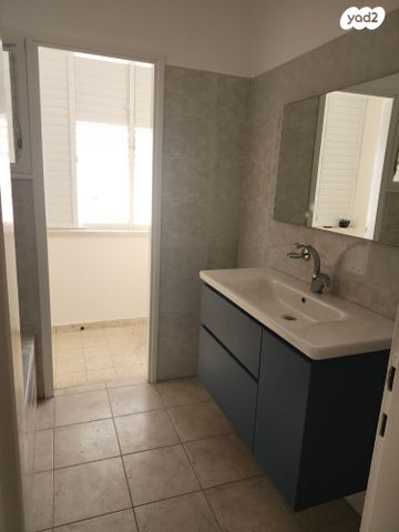 דופלקס, שירת הזמיר 11, הרצליה הצעירה, הרצליה