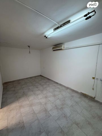 מרתף/ פרטר, רבנו וידל הצרפתי 6, רובע ט', אשדוד