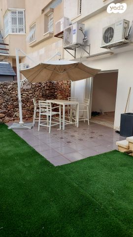 דו משפחתי, האשל 5, שיכוני המזרח, ראשון לציון