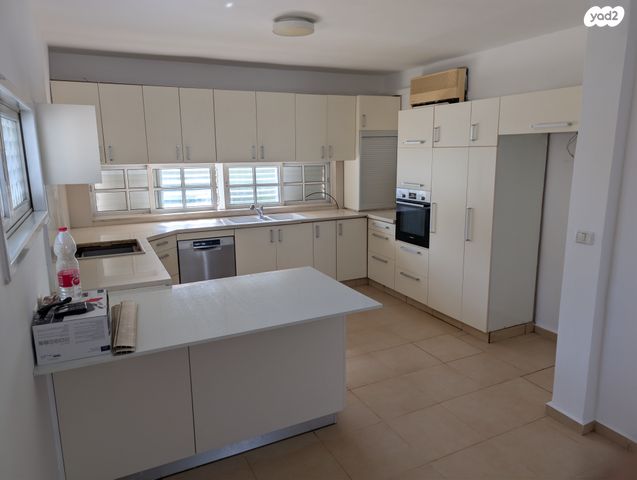 דירה, הראובני 4, נגבה, רמת גן