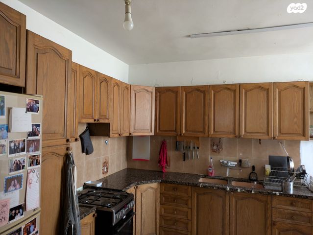 דירה, הרא"ז 12, א' / צפון מזרח העיר, רחובות