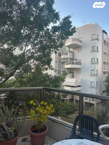 דירה, רא"ל חיים לסקוב 3, היובל, שרונה, רחובות