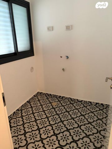 דירה, לאה גולדברג 16, צפון נס ציונה, נס ציונה