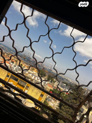 דירה, נפתלי אימבר 13, העיר התחתית, ואדי סאליב, חיפה